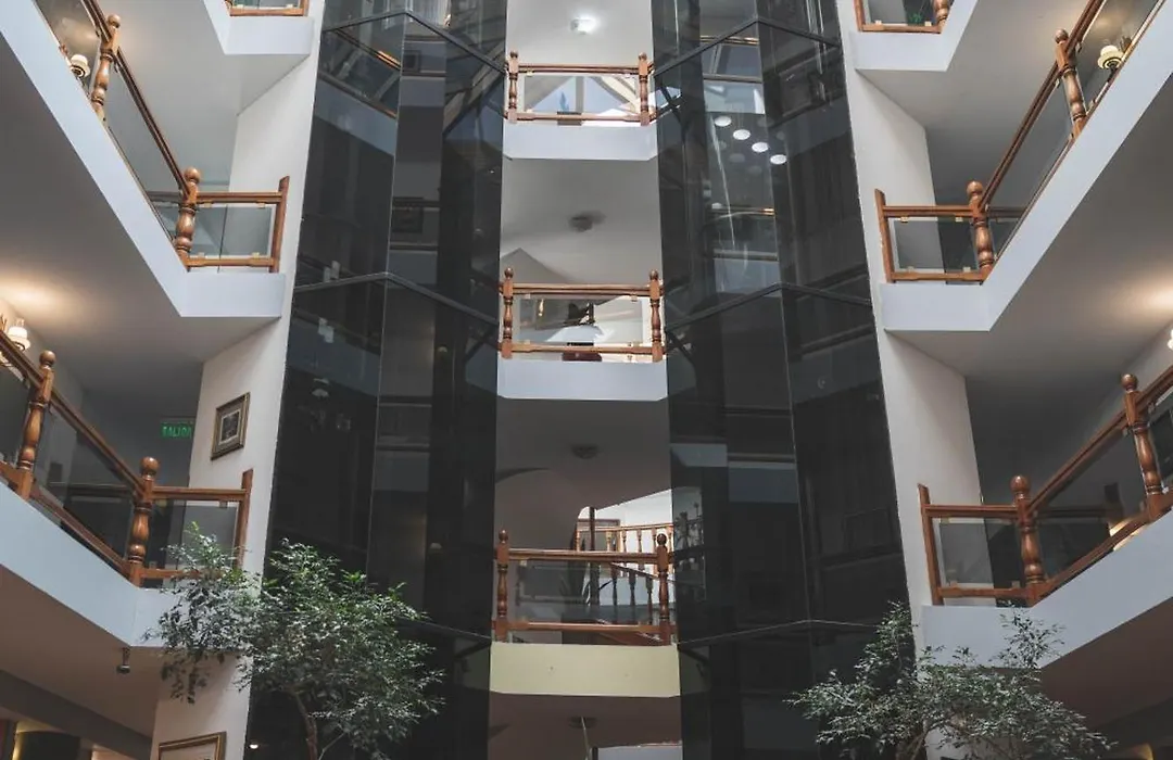 Patagonia Plaza Hotel-1