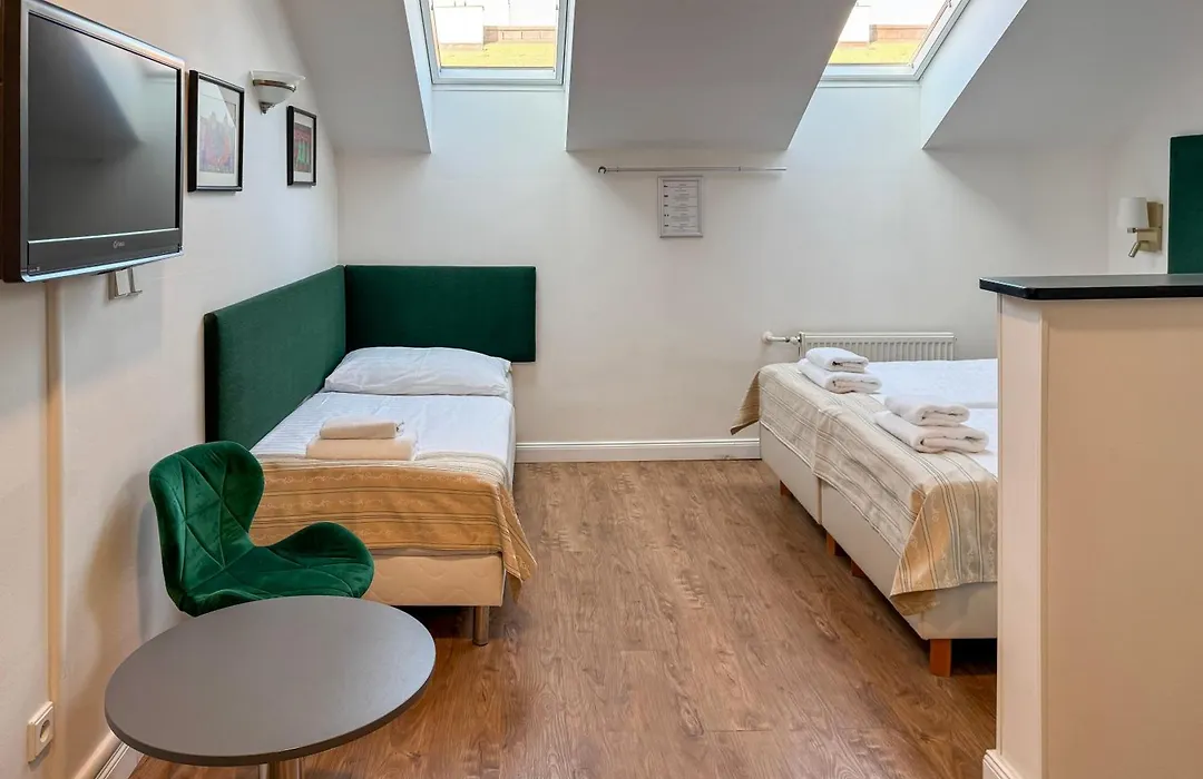 Hotel Mala Strana-1