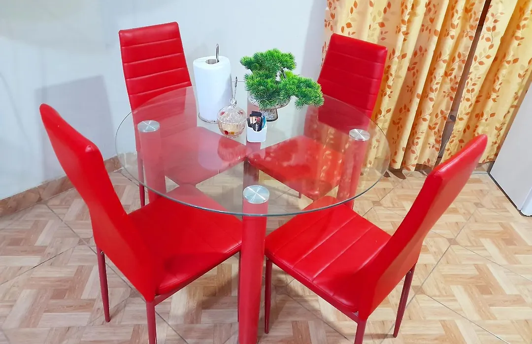 Travel House-1