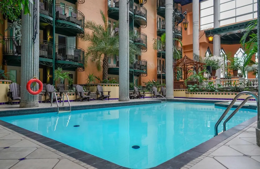Hotel Plaza Quebec Par Jaro-1