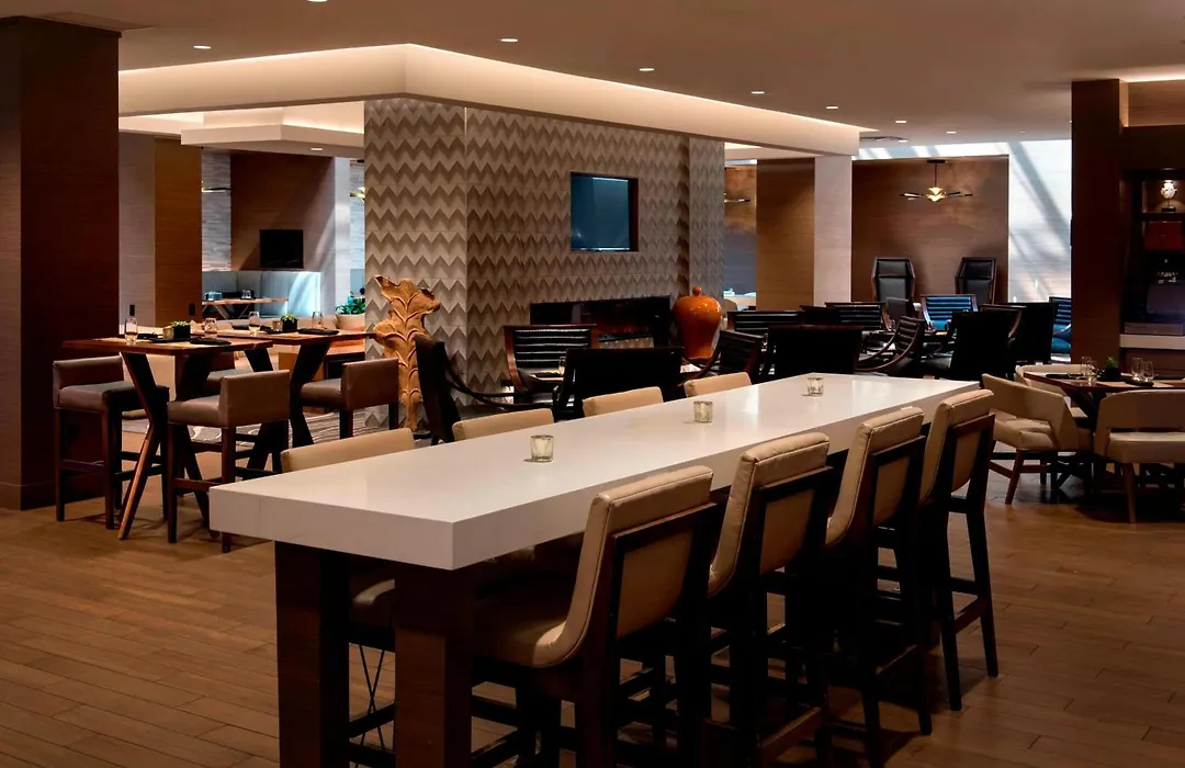 Marriott Melville Long Island-1