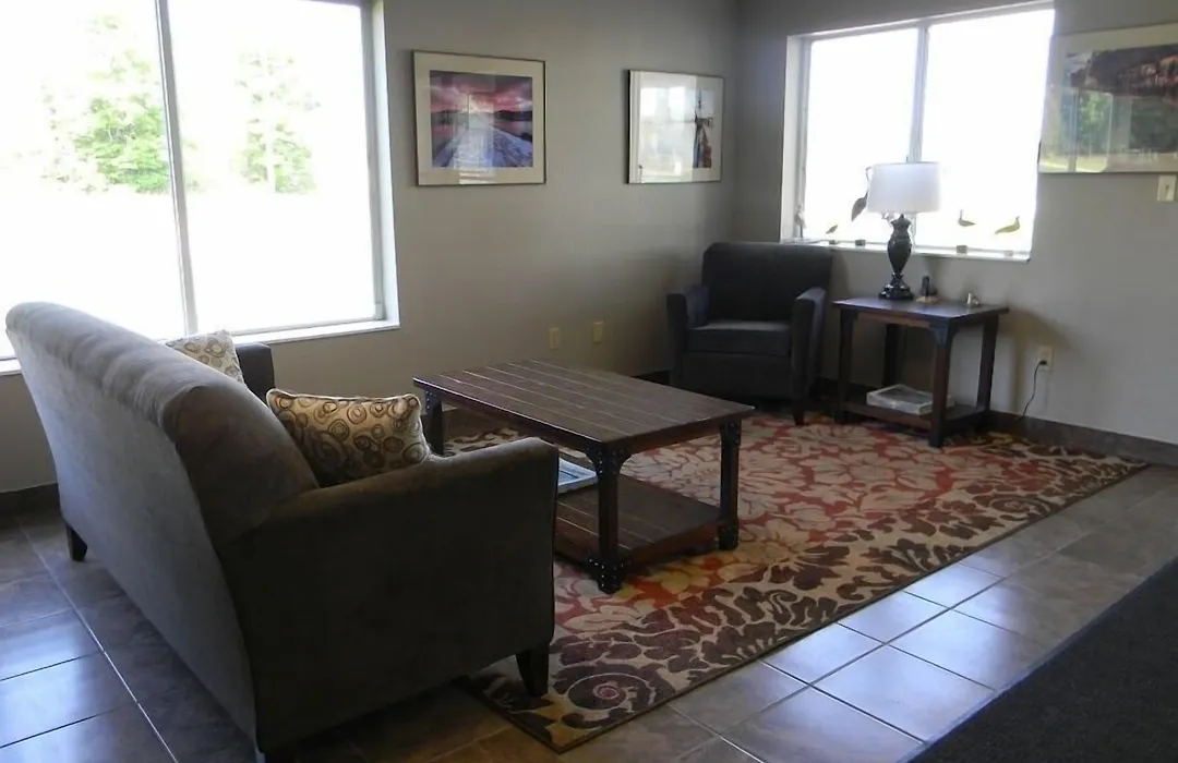 Boarders Inn & Suites By Cobblestone Hotels - Munising-1