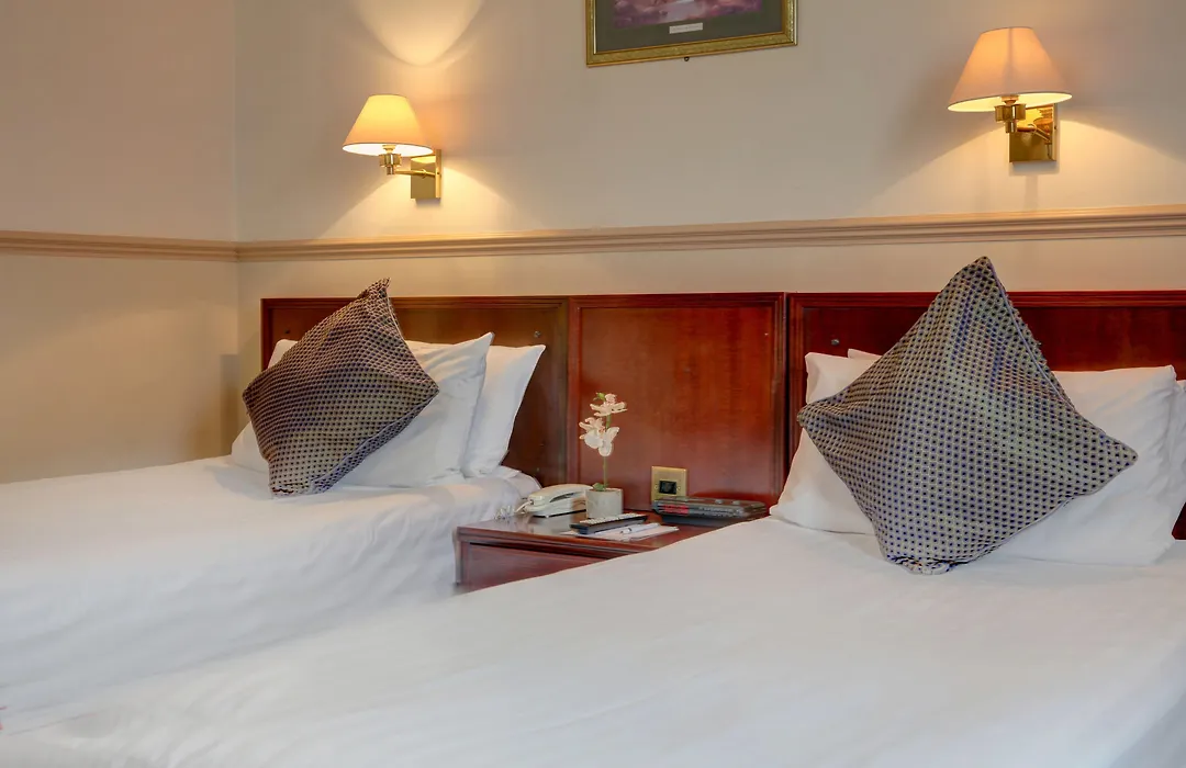 Best Western Queens Hotel-1