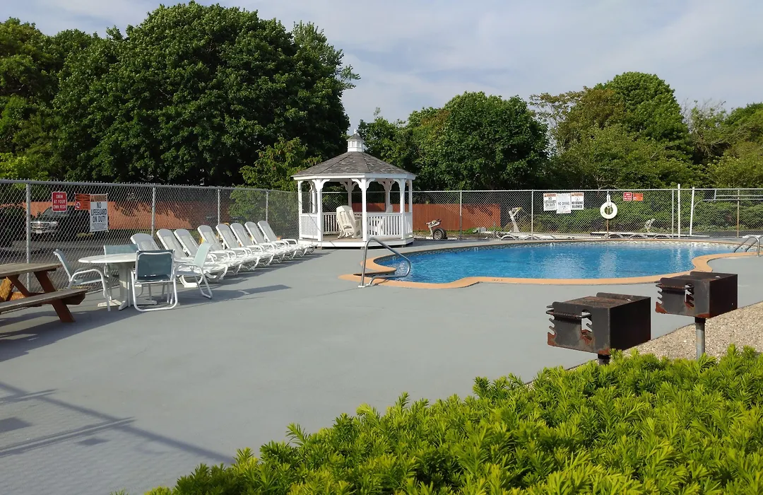 Ambassador Inn And Suites-1