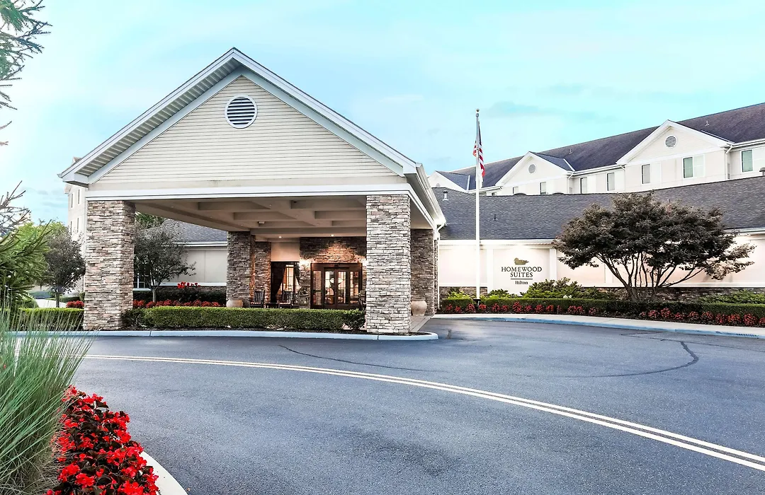Homewood Suites By Hilton Long Island-Melville-1