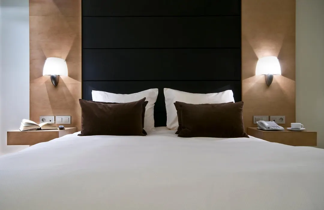 B-Aparthotel Montgomery-1