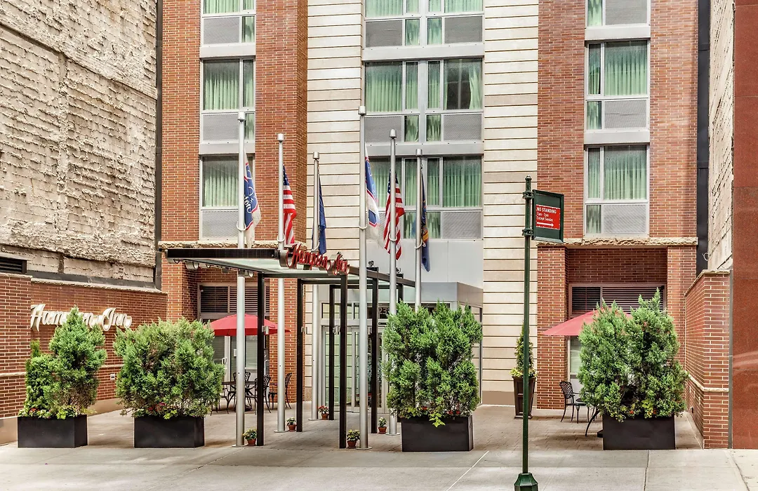 Hampton Inn Manhattan Grand Central-1