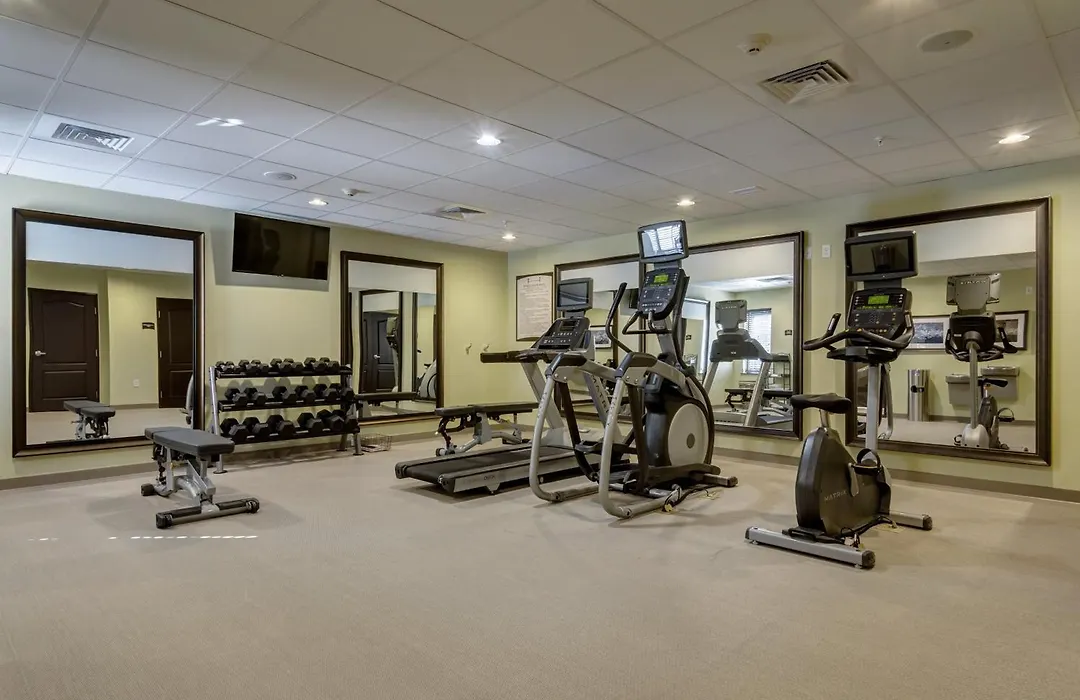 Staybridge Suites St Louis - Westport By Ihg-1