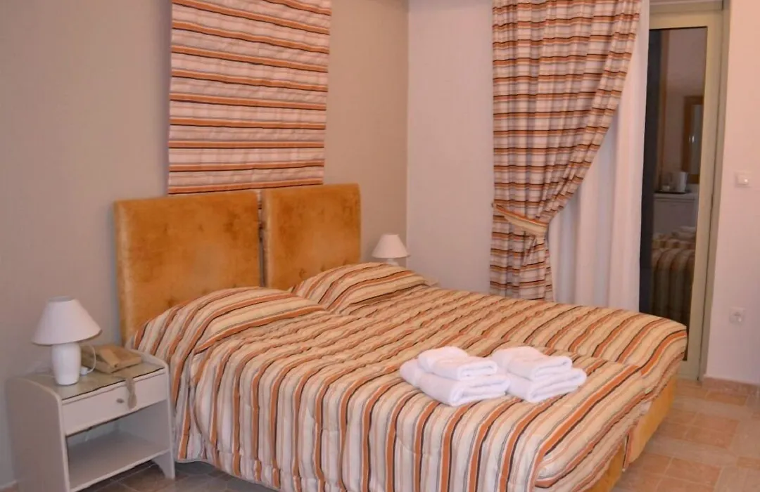 Saga Hotel-1