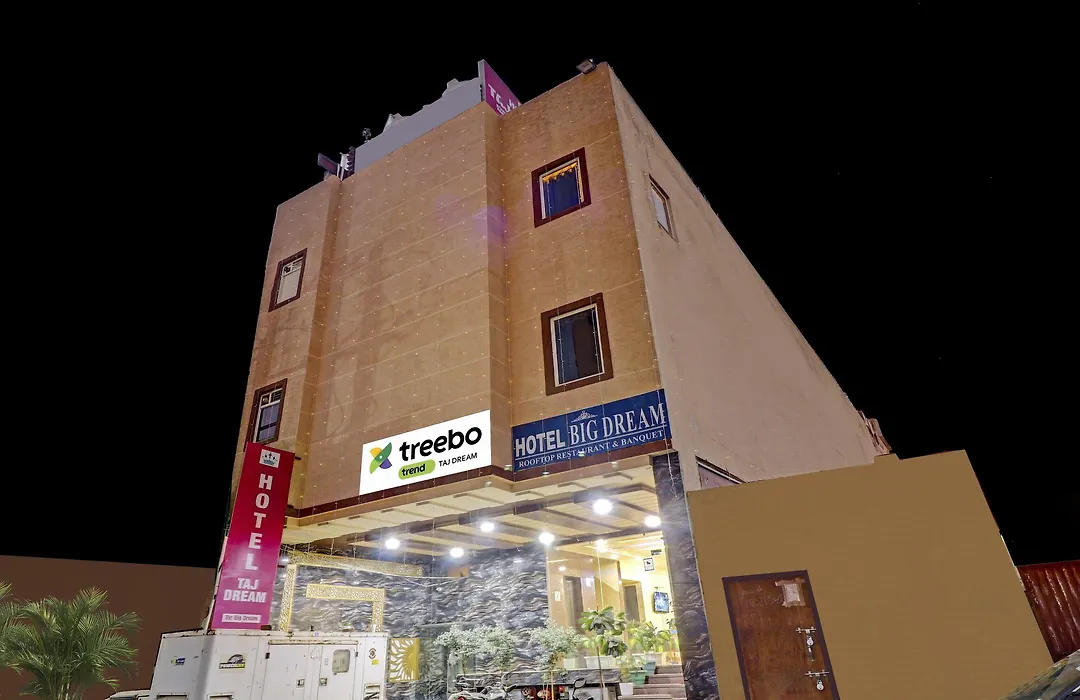 Treebo Taj Dream-1