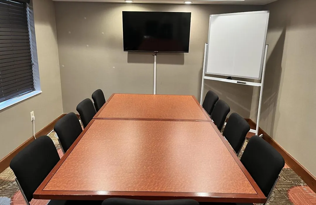 Staybridge Suites Glenview By Ihg-1