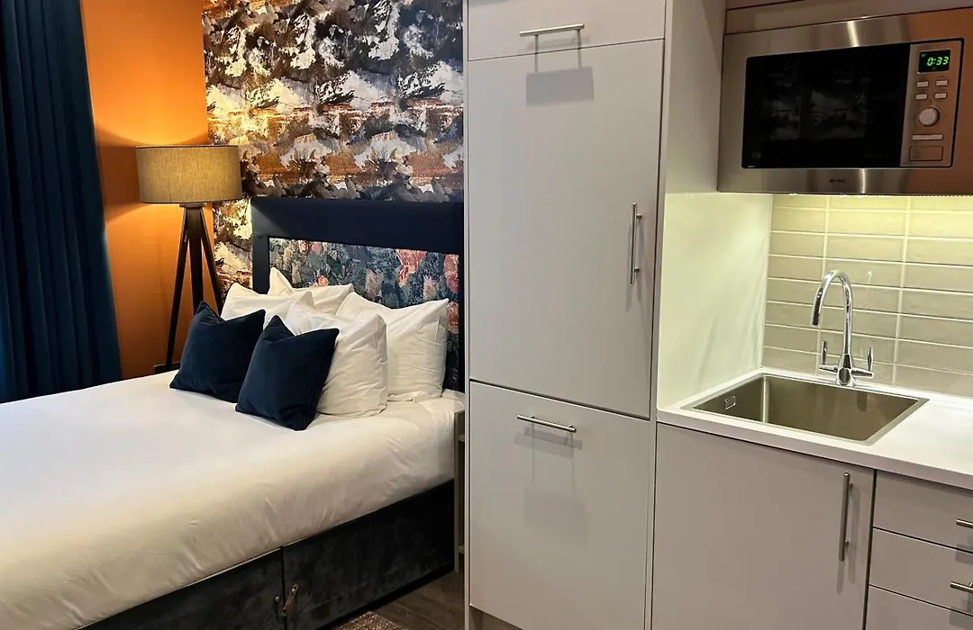 Heeton Concept Aparthotel Edinburgh Queen Street-1
