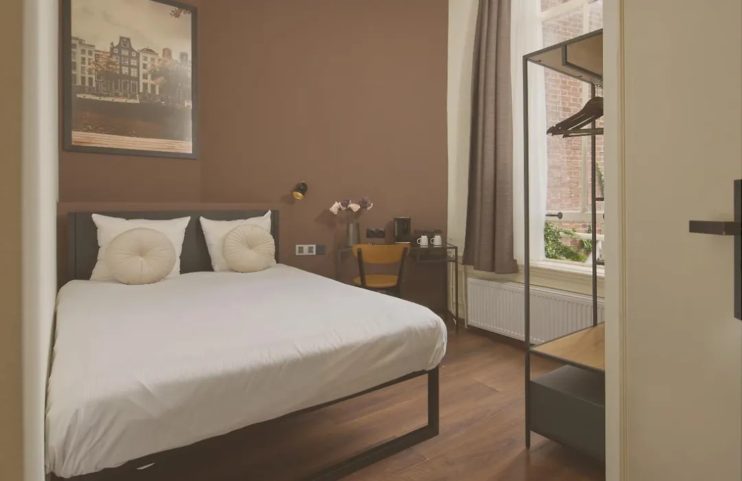 Quentin Canal House Hotel-1