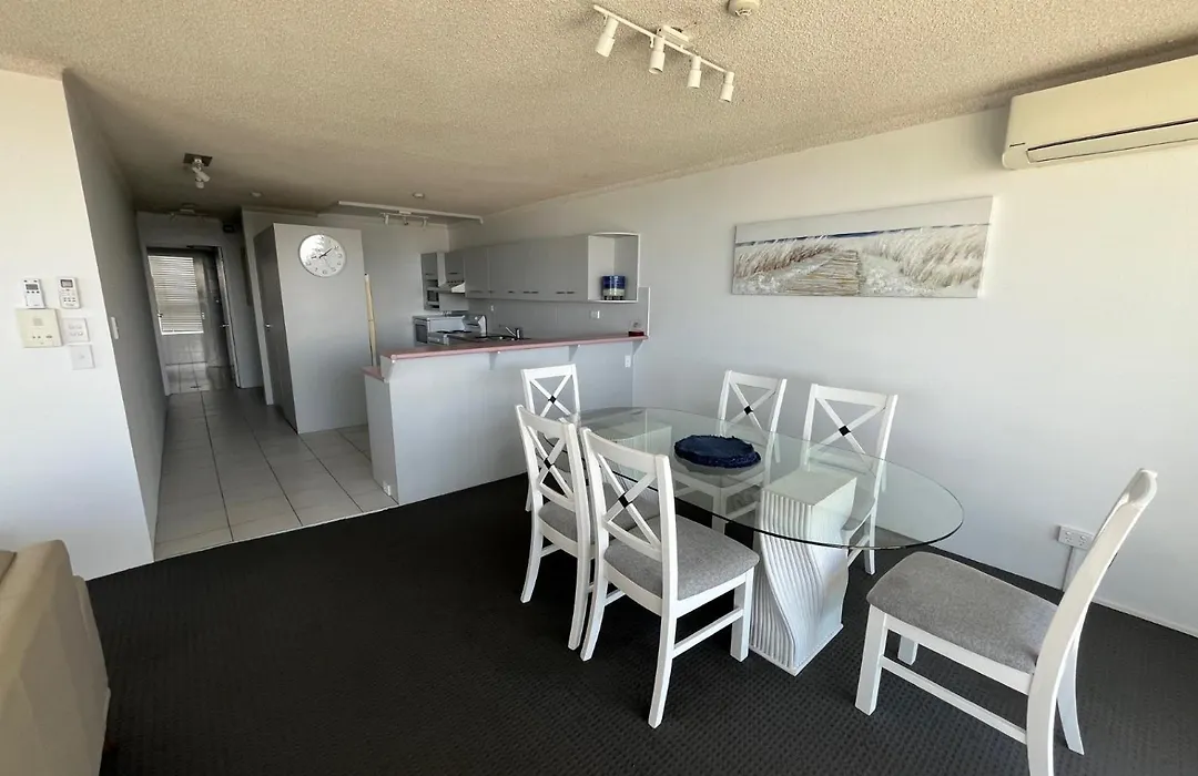 One The Esplanade Apartments On Surfers Paradise-1