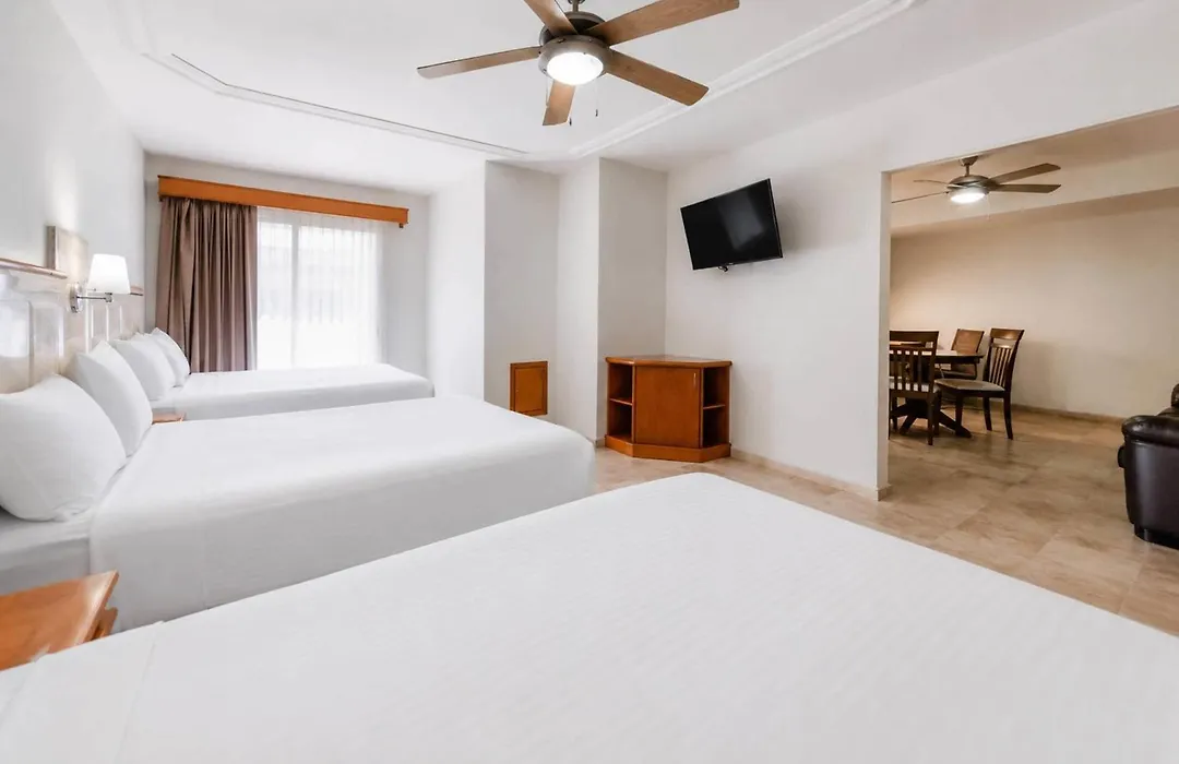 Quality Inn Mazatlan-1