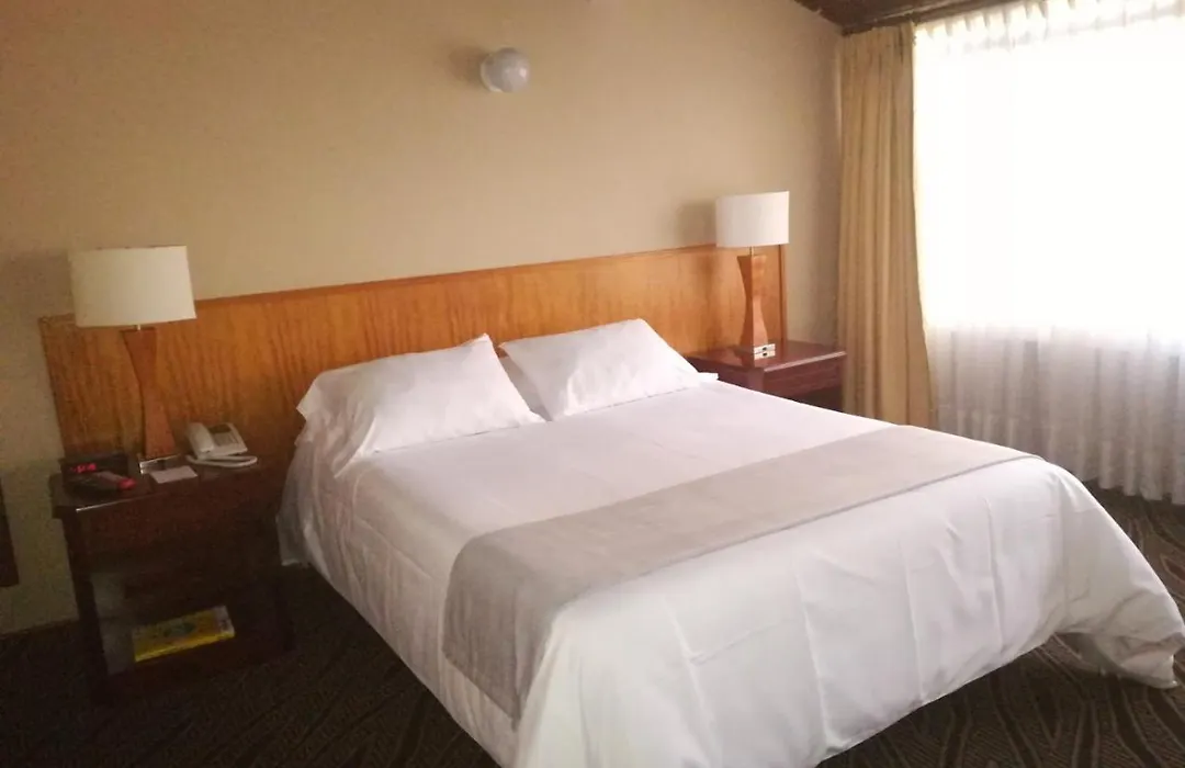 Hotel Excelsior-1