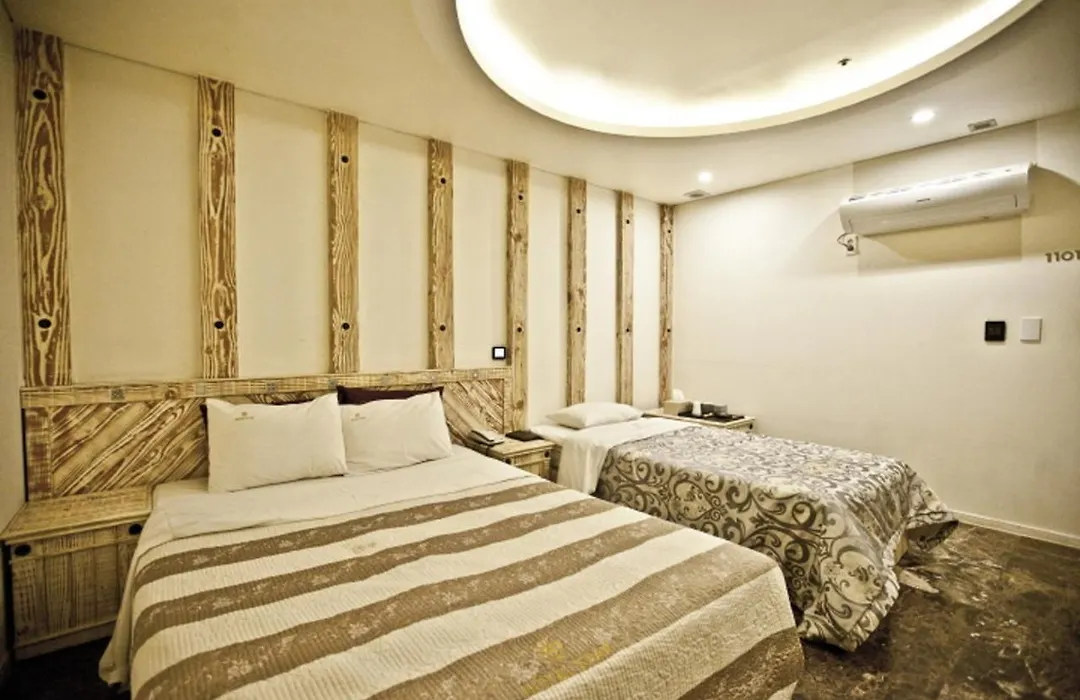 Hotel Star Gangnam-1