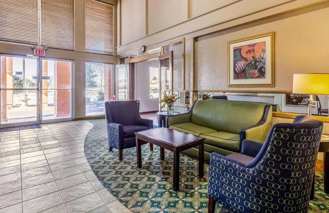 Mesilla Valley Days Inn & Suites-1