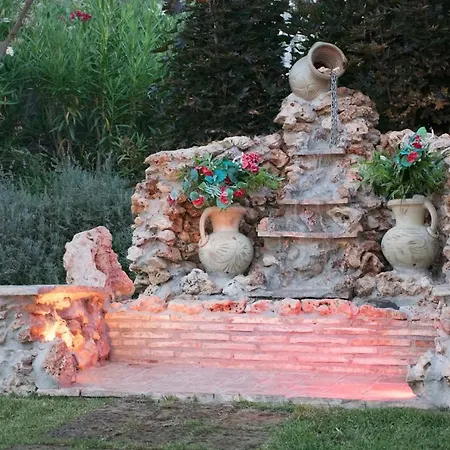 La Vecchia Fontana Del Convento-3