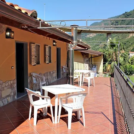 Villa Paladino - B&B E Guest House-3