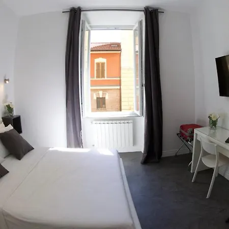 I Love Vaticano Guest House-2