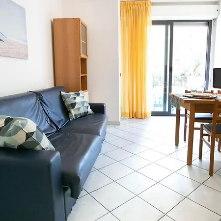 Residence Villa Dei Pini-3