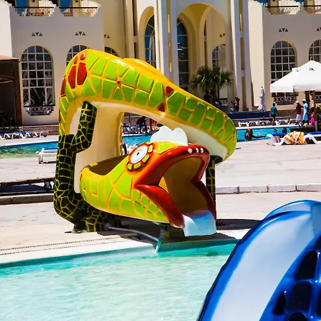 Royal Lagoons Resort&Aqua Park Families&Couples Only-3