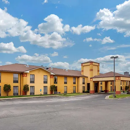 Quality Inn St Robert - Ft Leonard Wood-3