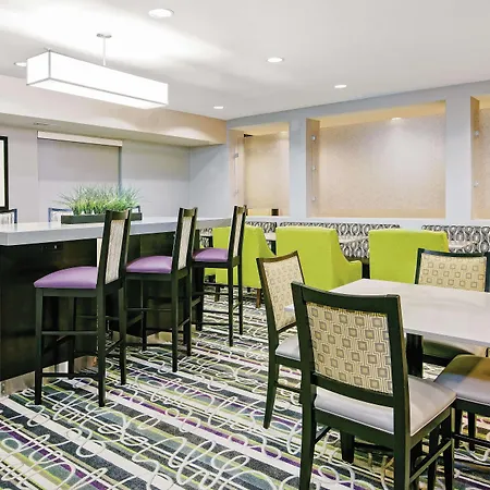 La Quinta Inn & Suites By Wyndham The Woodlands/Spring-2