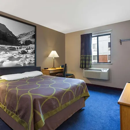 Super 8 By Wyndham Helena-2