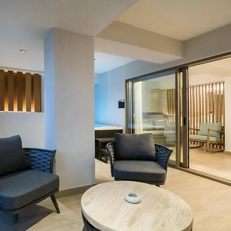 Akasha Beach Hotel & Spa-2
