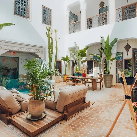 Kenzara Suites & Pool, Your Private Escape-2