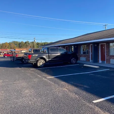 Fairfield Motel Of Winnsboro-3