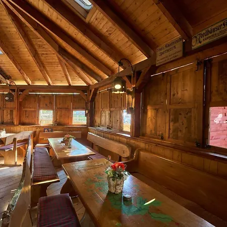 Landhotel Brauner Hirsch-3