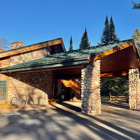 Whitetail Lodge-3