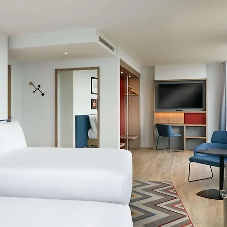 Hampton By Hilton Dublin City Centre-3