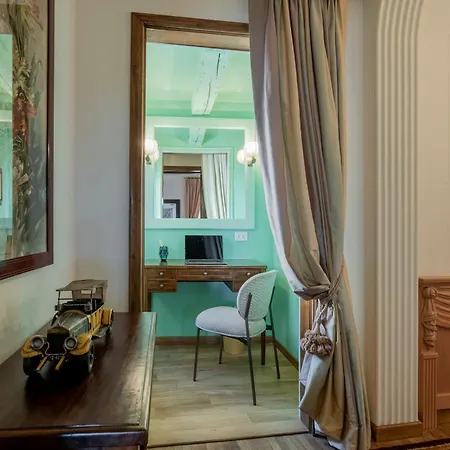 FORESTERIA di PALAZZO RADICI-3