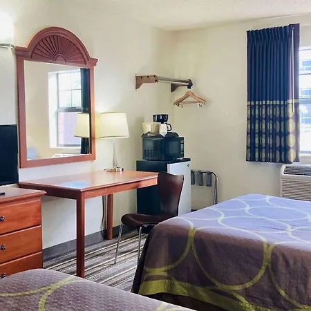 Super 8 By Wyndham Colorado Springs/Afa Area-3