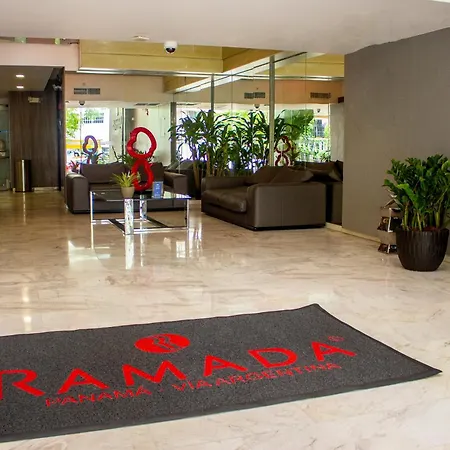 Ramada By Wyndham Panama Via Argentina-3