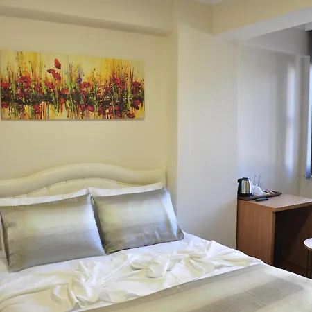 My World Hotel-2