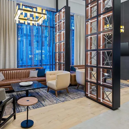 Courtyard By Marriott Atlanta Midtown-3