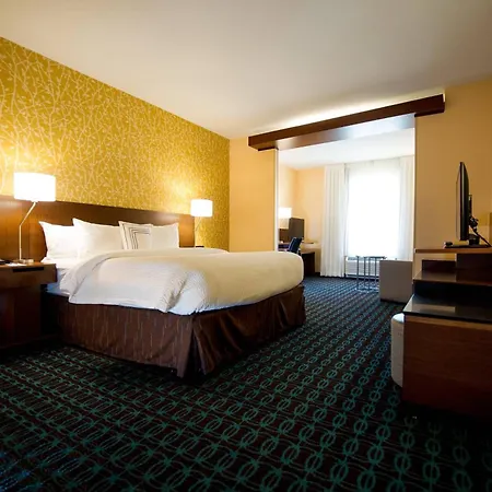 Fairfield By Marriott Cambridge-2