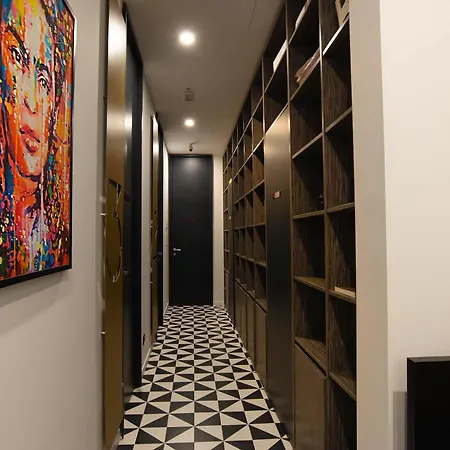 Gram Suites-3