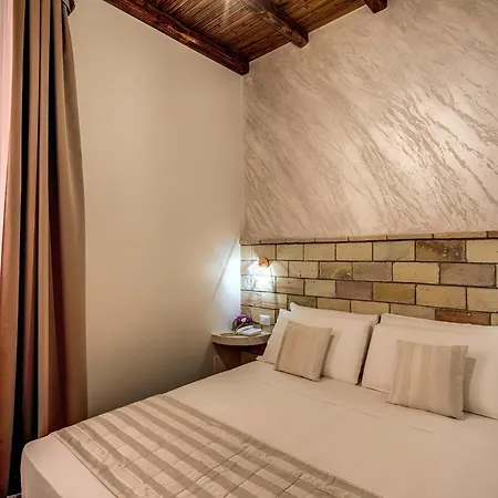 Colosseo Accomodation Room Guest House-3