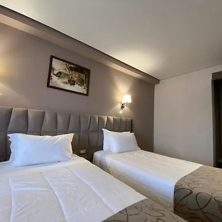 Doanesia Premium Hotel & Spa-3