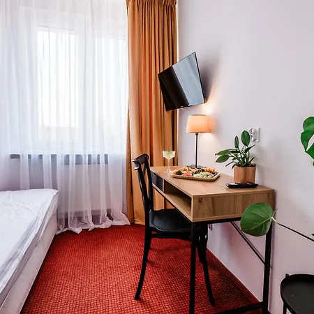 Hotel Wodnik-3
