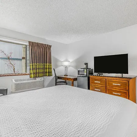 Super 8 By Wyndham Arcata-2