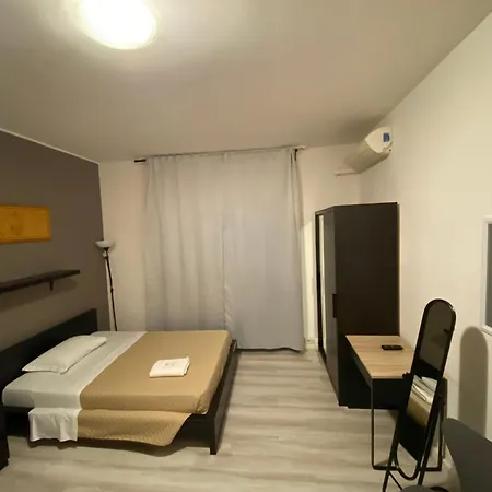 Guest House Pirelli Milano-3