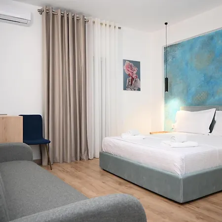Emar Beachfront Hotel Ksamil-3