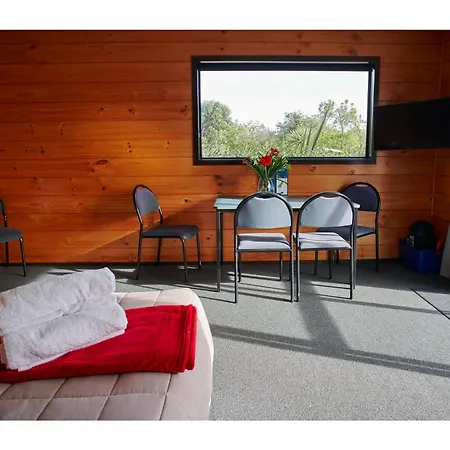 Greymouth Seaside Top 10 Holiday Park-2